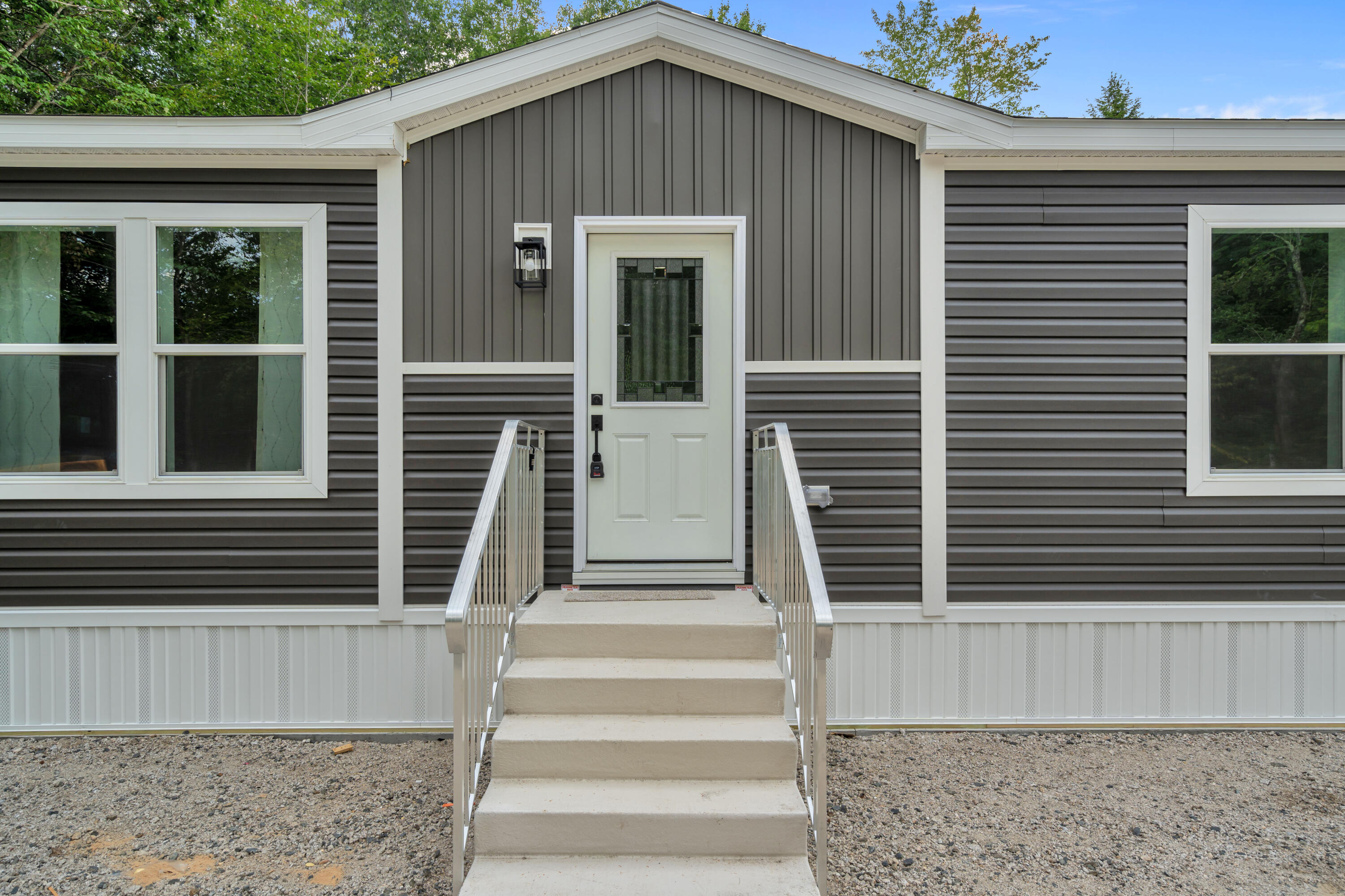 54 Middle Ridge Road Bridgton, ME 04009 - Photo 4 of 33 DSC07508
