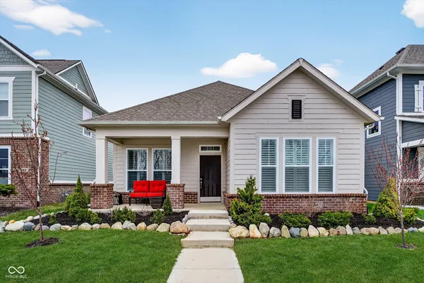 $369,999 | 571 Washington Street, Fortville, IN 46040