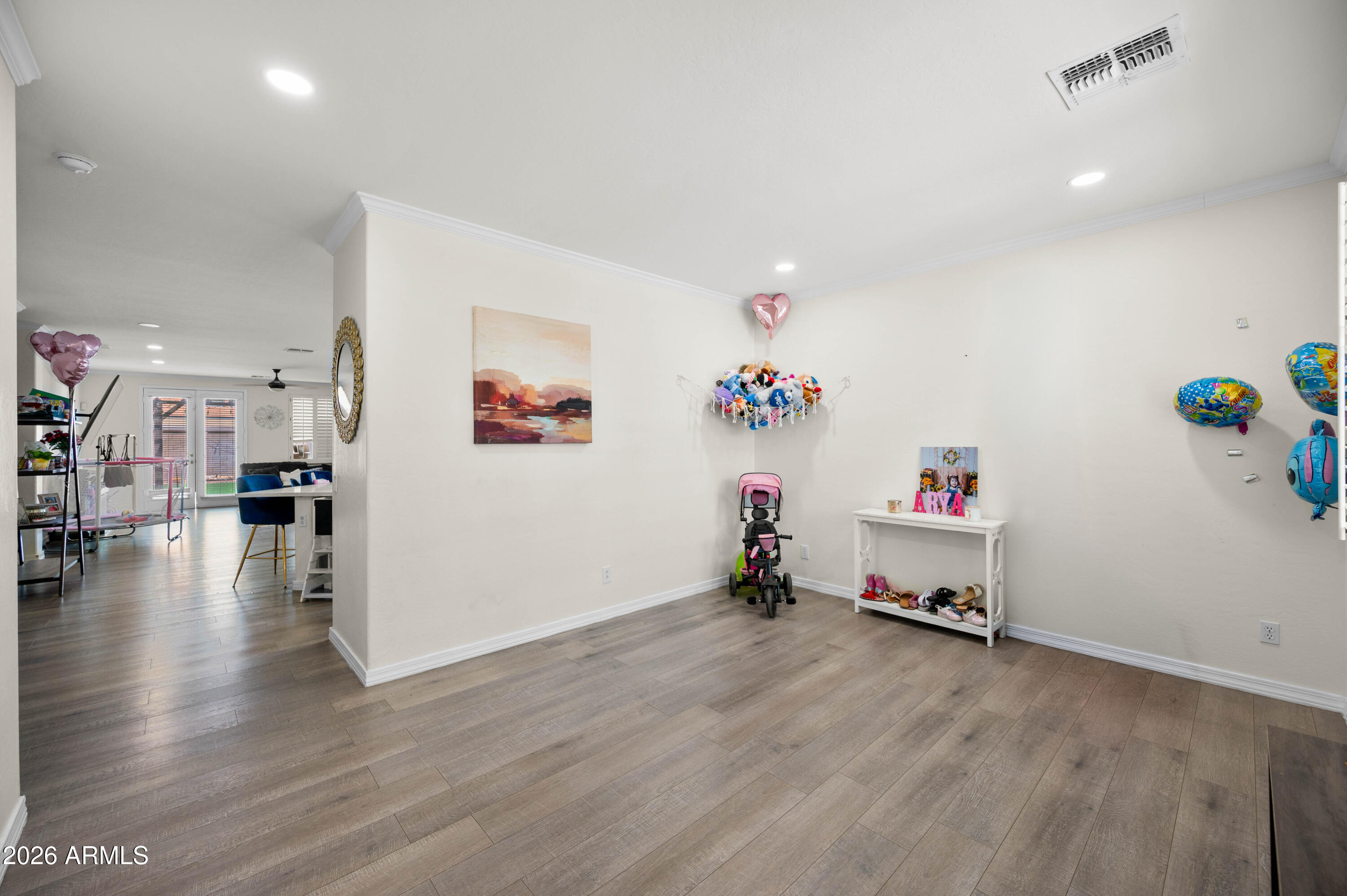 3126 West Apollo Road Phoenix, AZ 85041 - Photo 4 of 57 3126 W Apollo Rd Phoenix AZ 85041-15