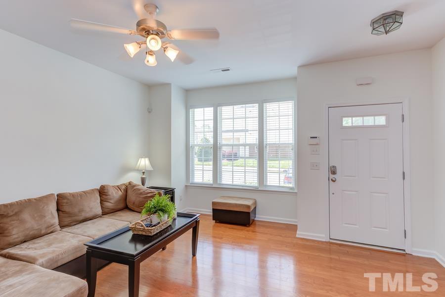 5227 Moonview Court Raleigh, NC 27606 - Photo 2 of 20 Gallery Image 2