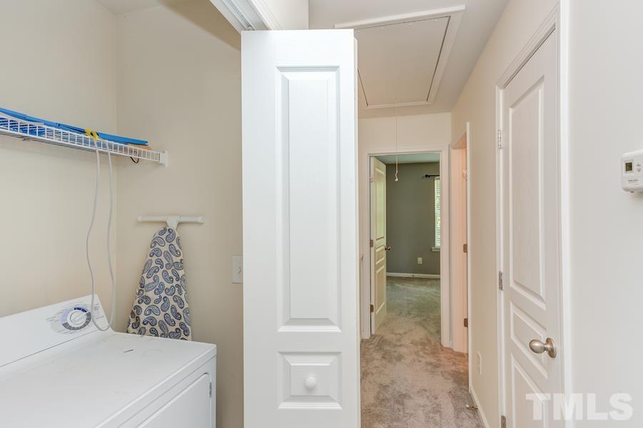 5227 Moonview Court Raleigh, NC 27606 - Photo 13 of 20 Gallery Image 13