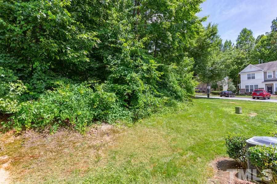 5227 Moonview Court Raleigh, NC 27606 - Photo 18 of 20 Gallery Image 18