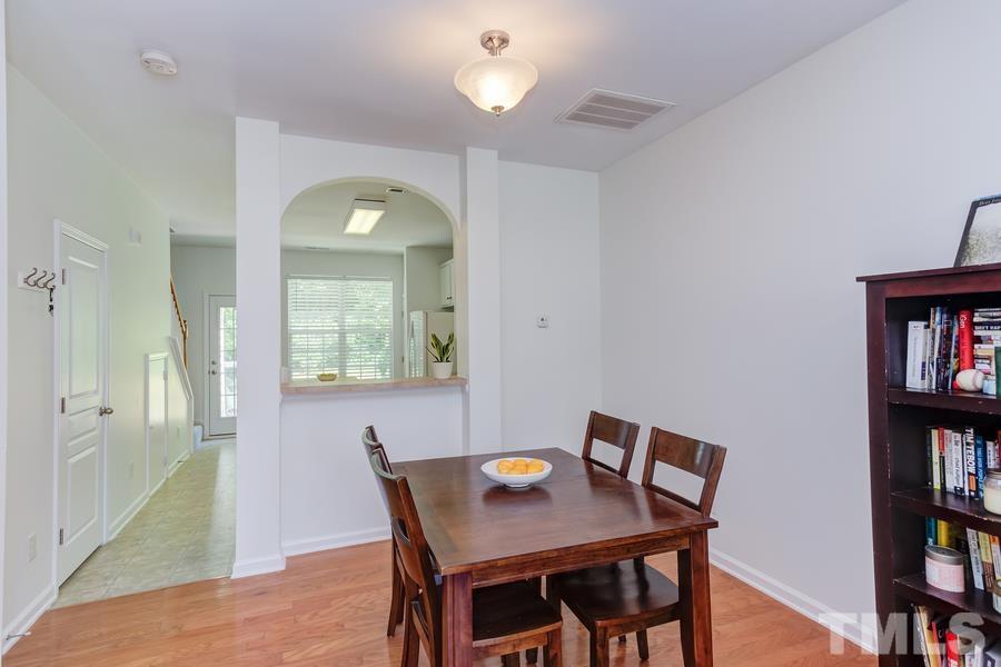 5227 Moonview Court Raleigh, NC 27606 - Photo 5 of 20 Gallery Image 5