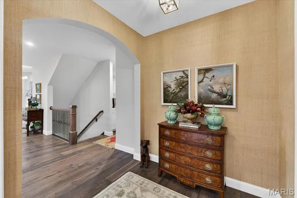$990,000 | 14702 Schoettler Grove Court, Chesterfield, MO 63017