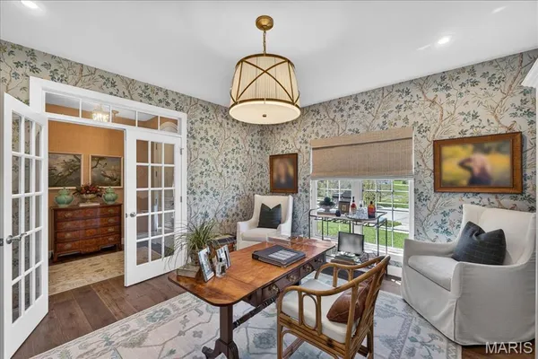 $990,000 | 14702 Schoettler Grove Court, Chesterfield, MO 63017