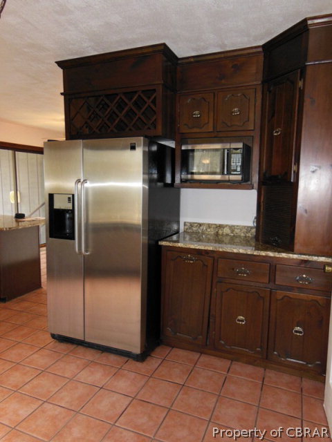 6914 Ware Neck Road Gloucester, VA 23061 - Photo 12 of 41