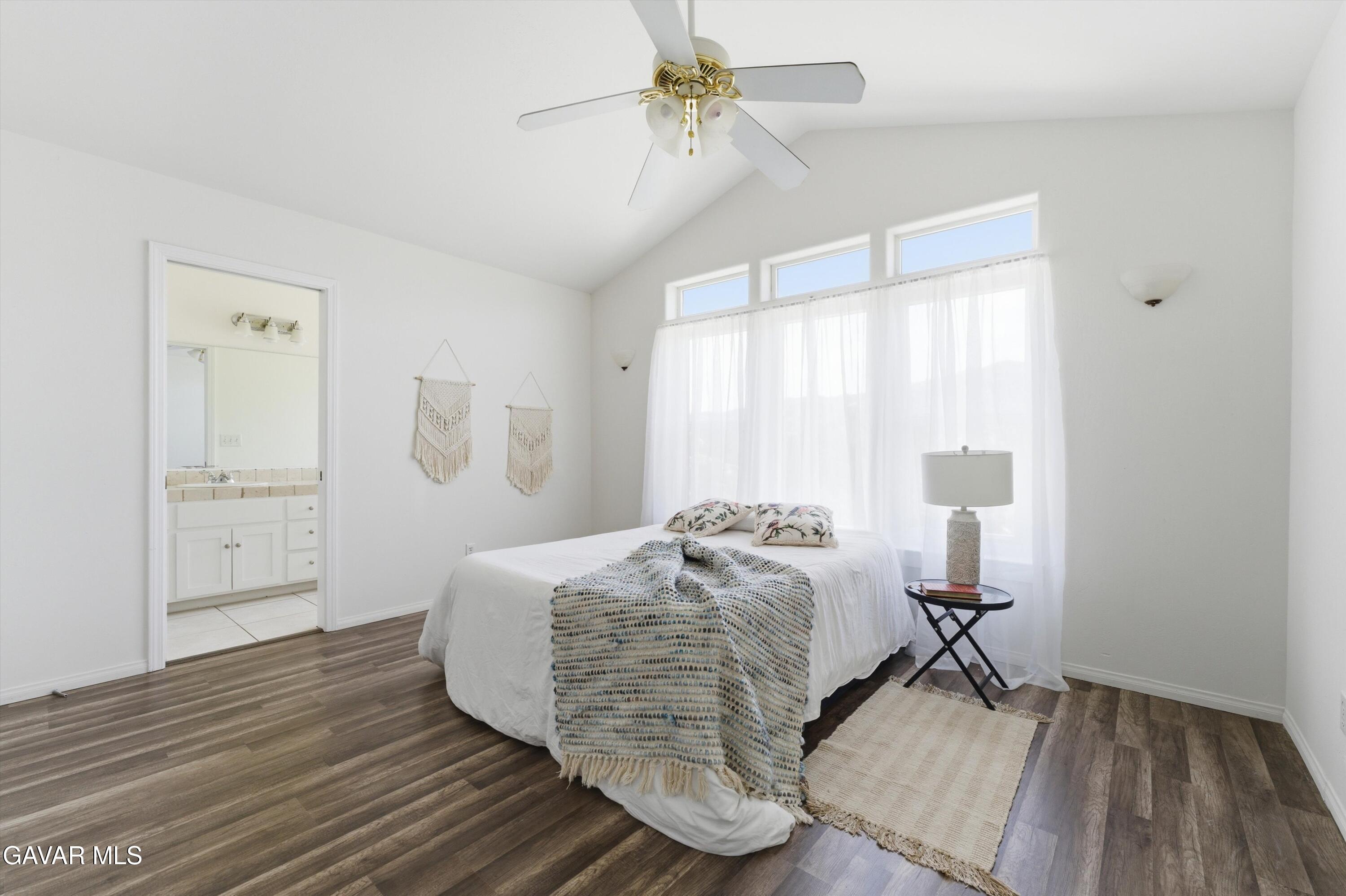 20450 Clubview Court Tehachapi, CA 93561 - Photo 24 of 37 25-JYP04063
