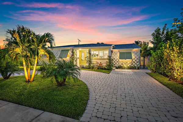 $11,500 | 330 Macy Street, West Palm Beach, FL 33405