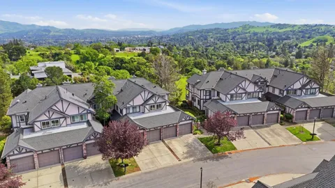 $1,088,000 | 120 Haslemere Court, Lafayette, CA 94549