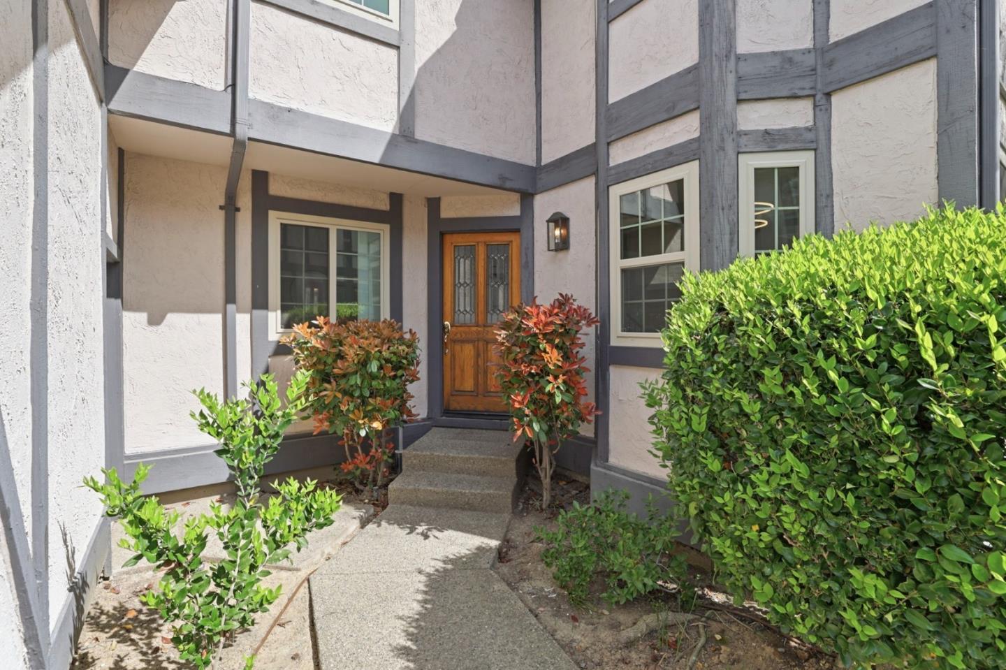 120 Haslemere Court Lafayette, CA 94549 - Photo 4 of 49 a view of a house with potted plants