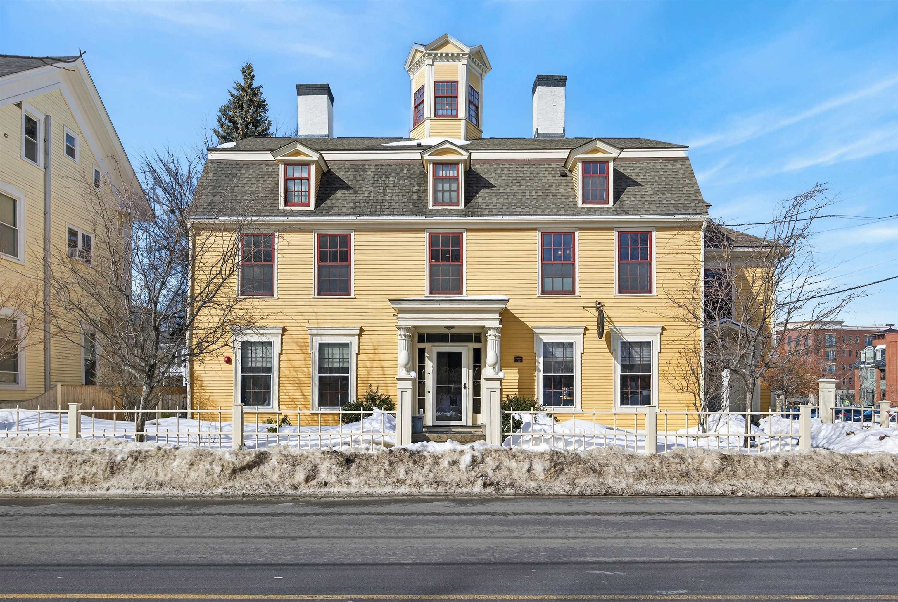 7 Islington Street, Unit R1 Portsmouth, NH 03801 - Photo 1 of 39