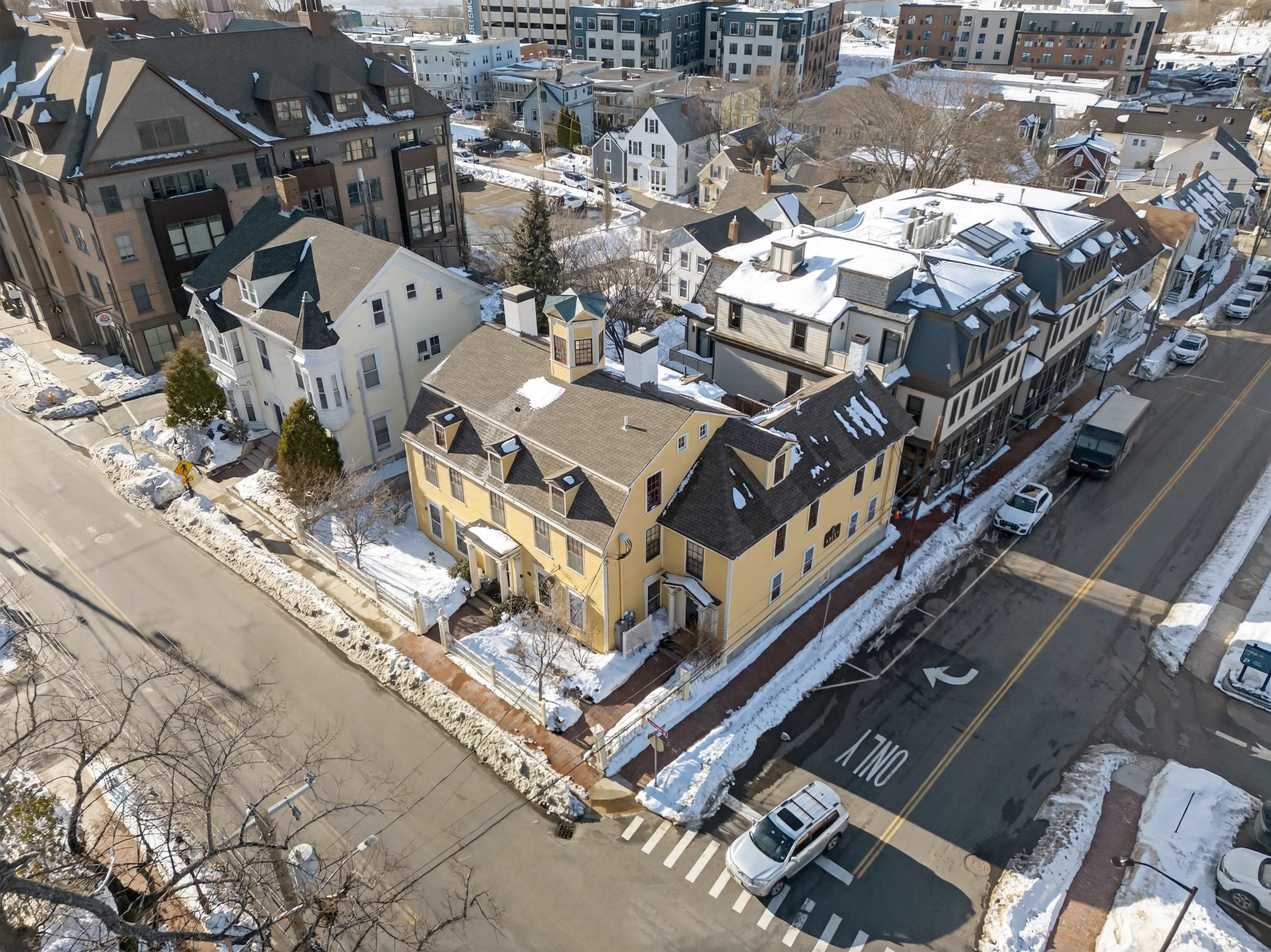 7 Islington Street, Unit R1 Portsmouth, NH 03801 - Photo 2 of 39