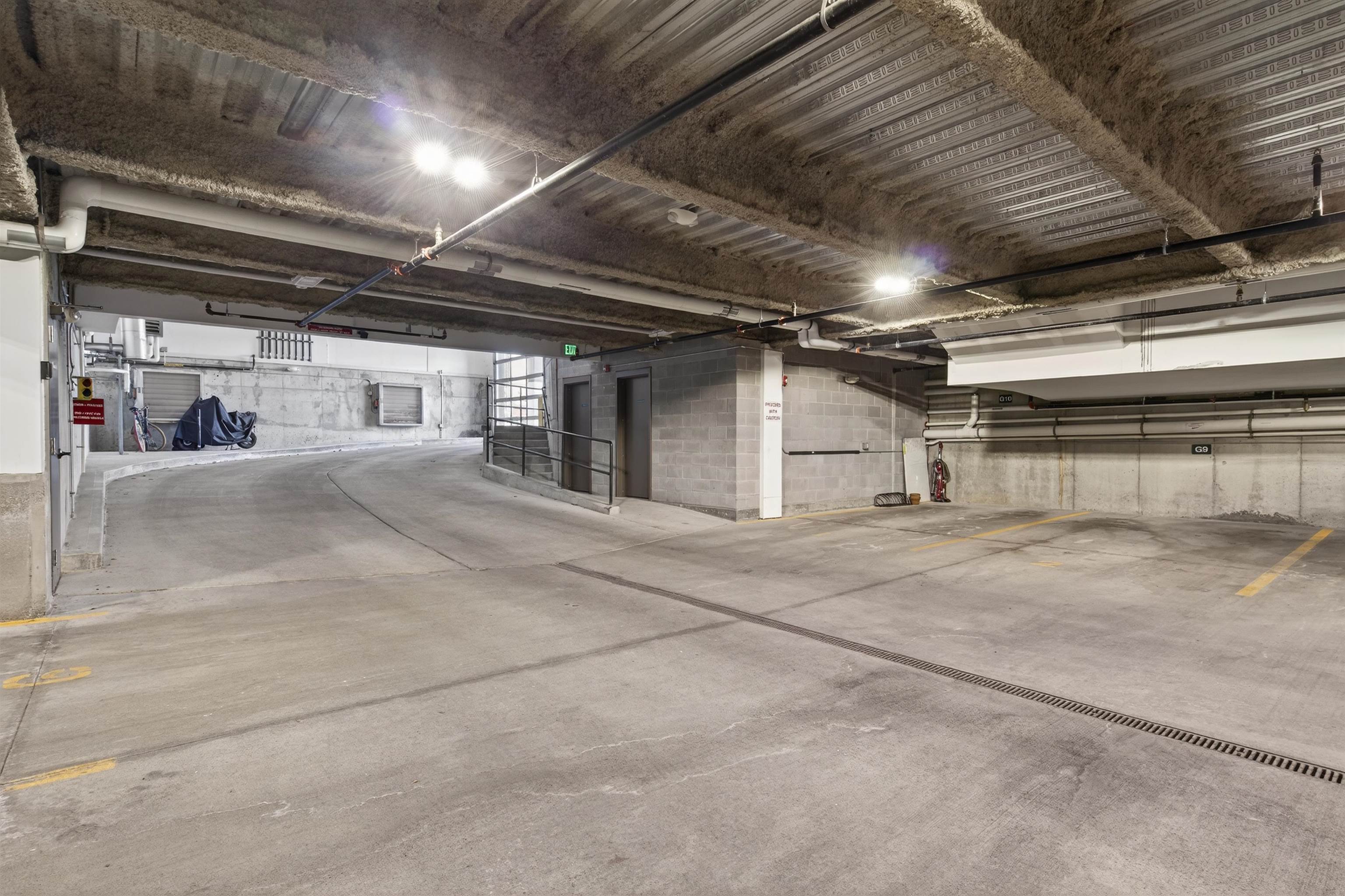 7 Islington Street, Unit R1 Portsmouth, NH 03801 - Photo 30 of 39