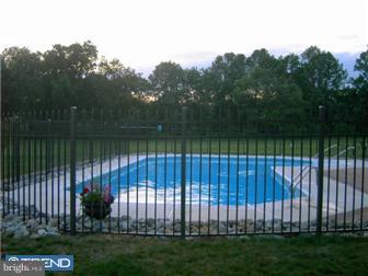 387 Rainey Road Woolwich Township, NJ 08085 - Photo 2 of 12 View