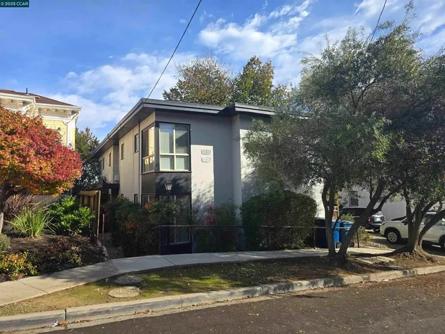 $1,895 | 517 Richardson Street, Martinez, CA 94553
