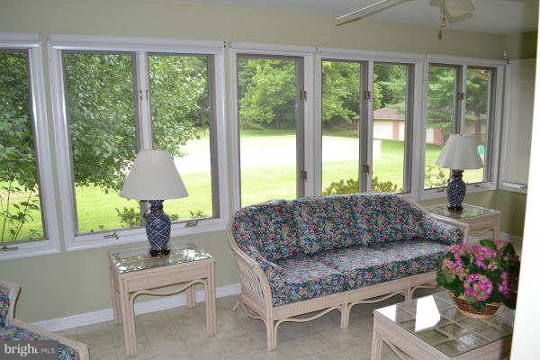 16016 Falling Run Road Williamsport, MD 21795 - Photo 7 of 29 Interior (General)
