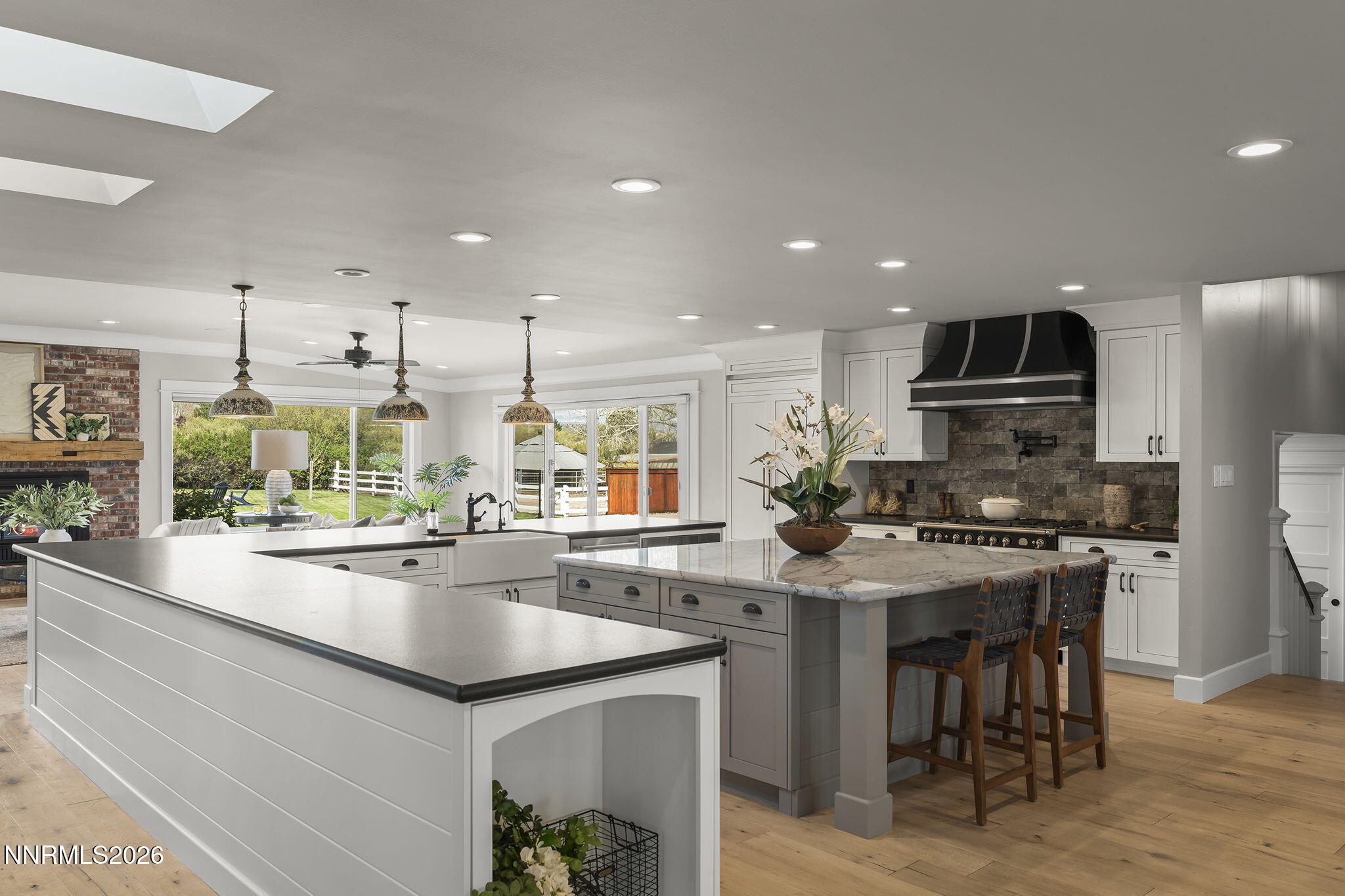 945 Monte Vista Drive Reno, NV 89511 - Photo 11 of 93 Kitchen