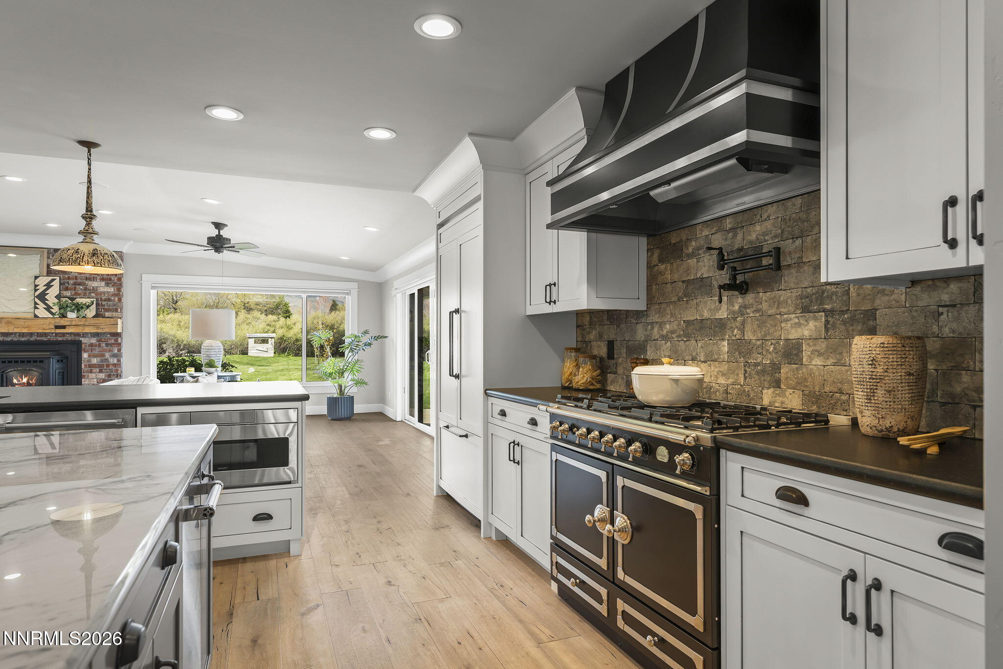 945 Monte Vista Drive Reno, NV 89511 - Photo 12 of 93 Kitchen