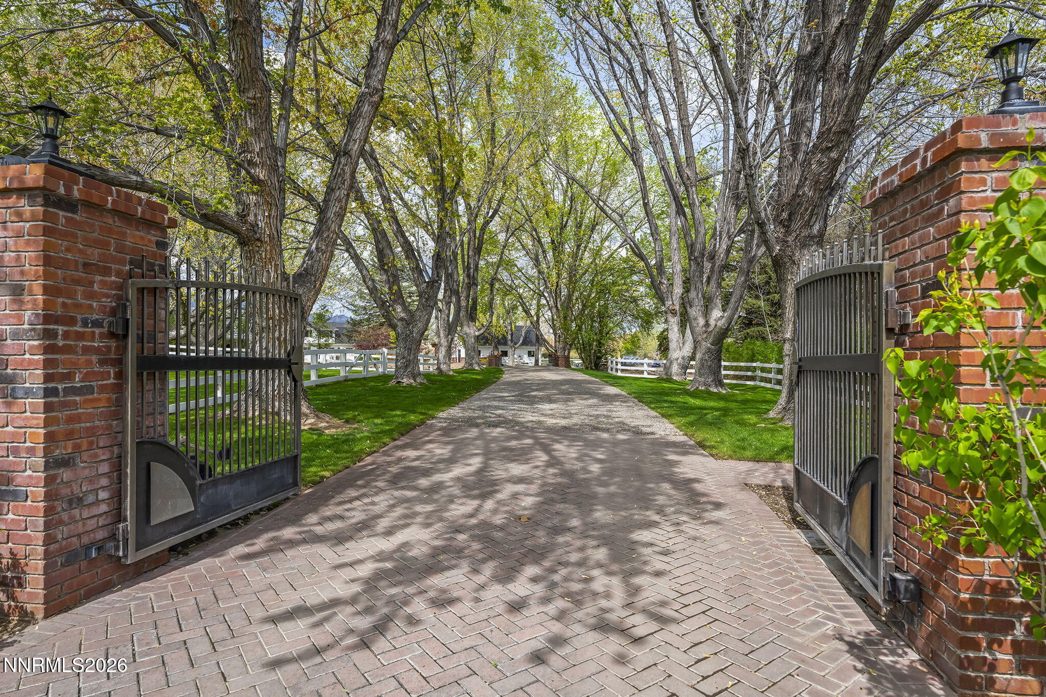 945 Monte Vista Drive Reno, NV 89511 - Photo 48 of 93 Front Gate