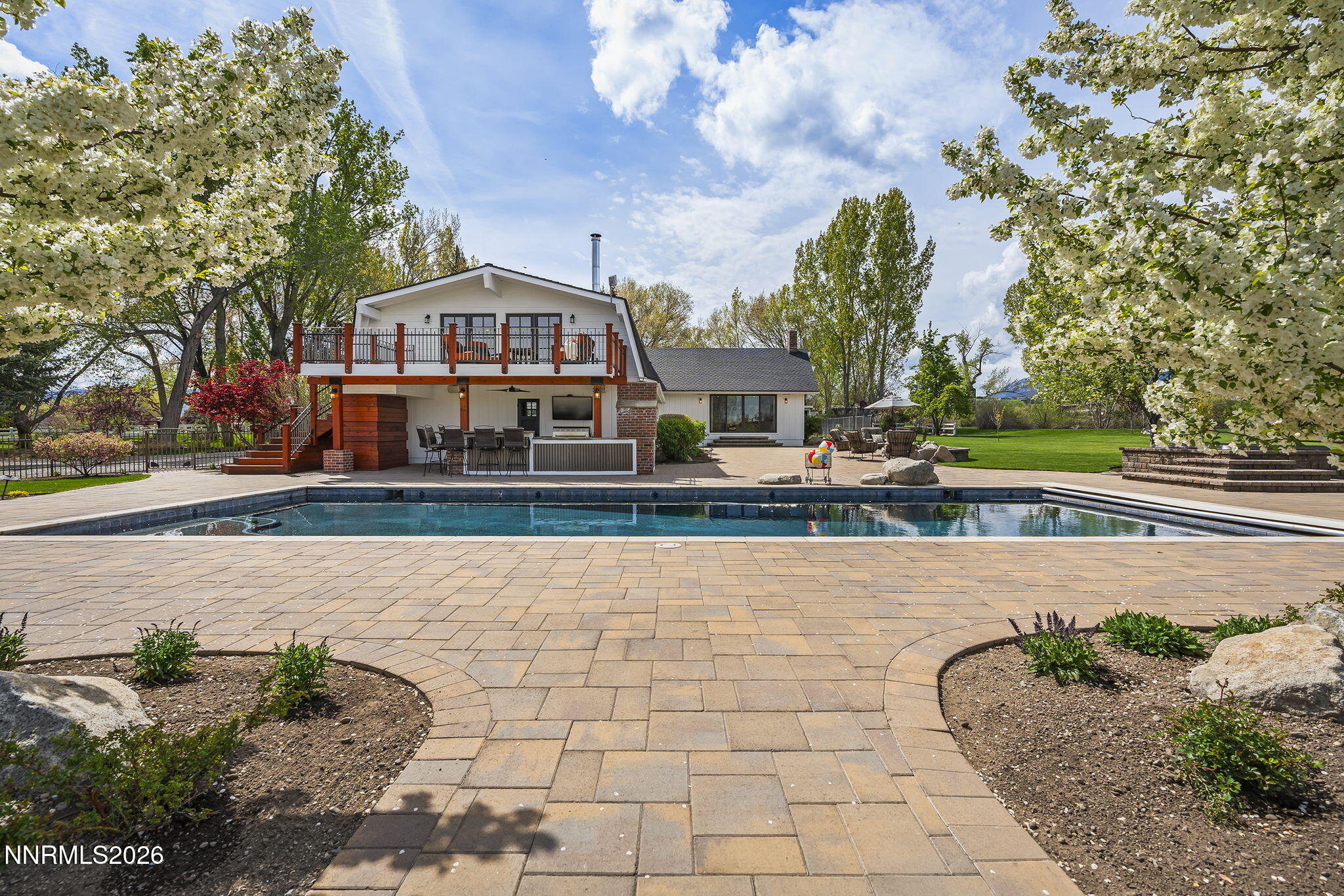 945 Monte Vista Drive Reno, NV 89511 - Photo 59 of 93 Grounds & Pool