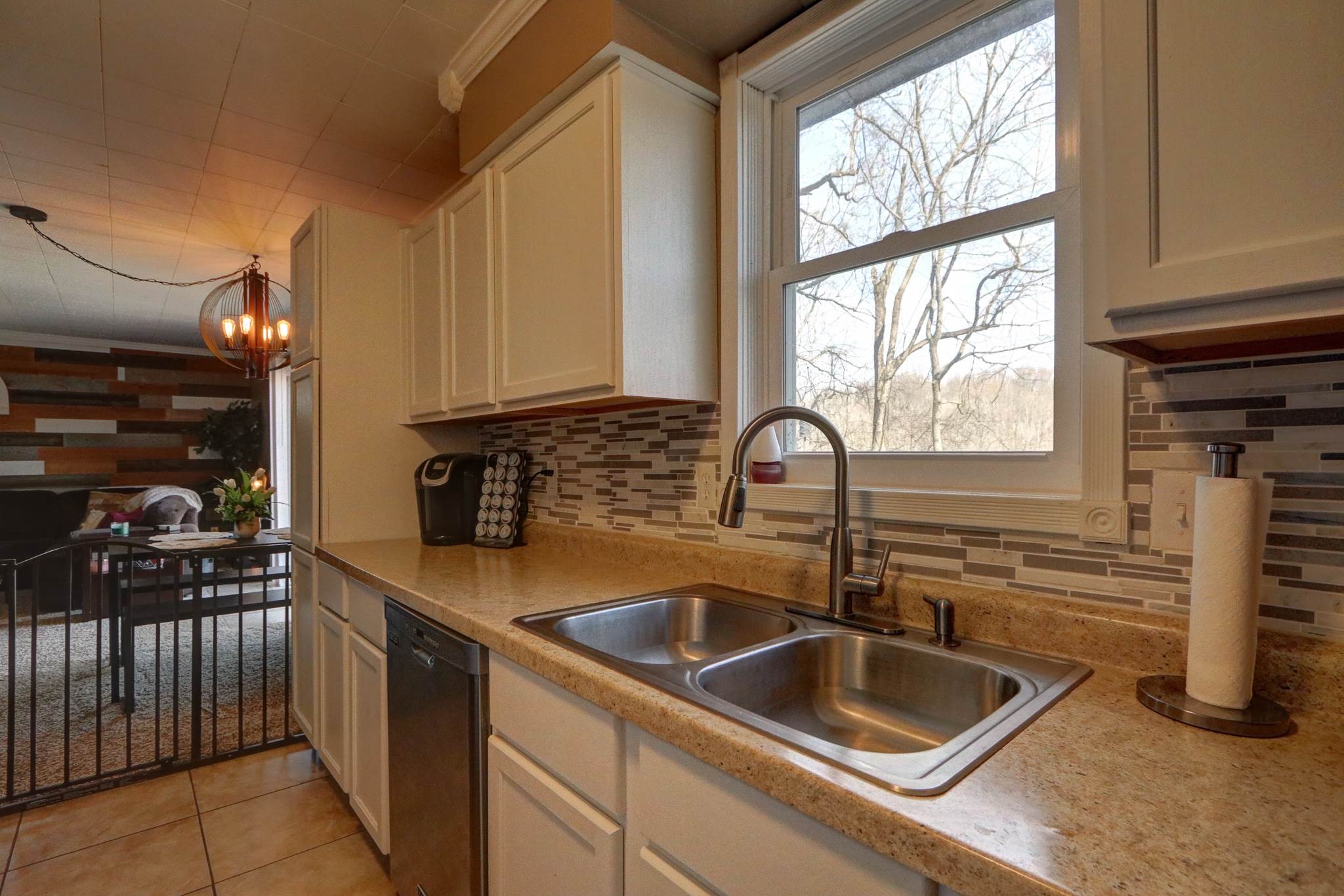 1688 Hills Road Newburgh, IN 47630 - Photo 7 of 33 Gallery Image 7