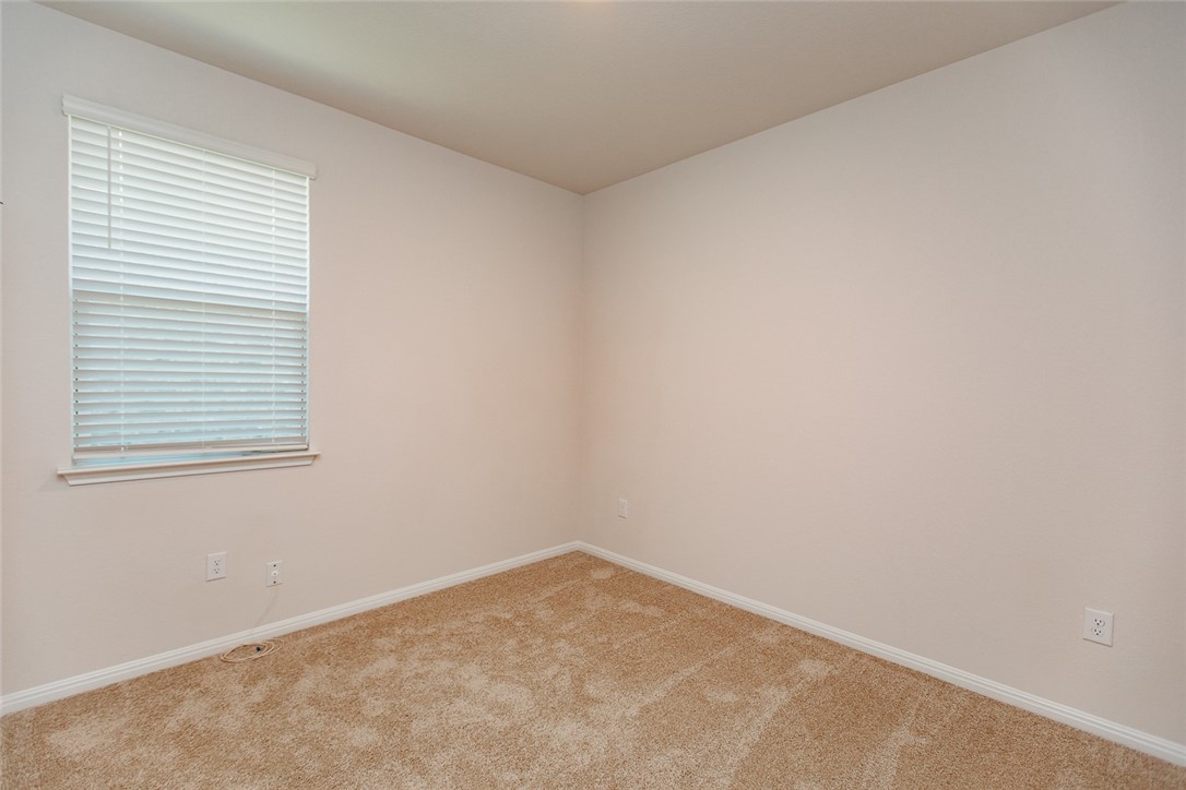 108 Finley Rae Drive Georgetown, TX 78626 - Photo 15 of 23 Gallery Image 15