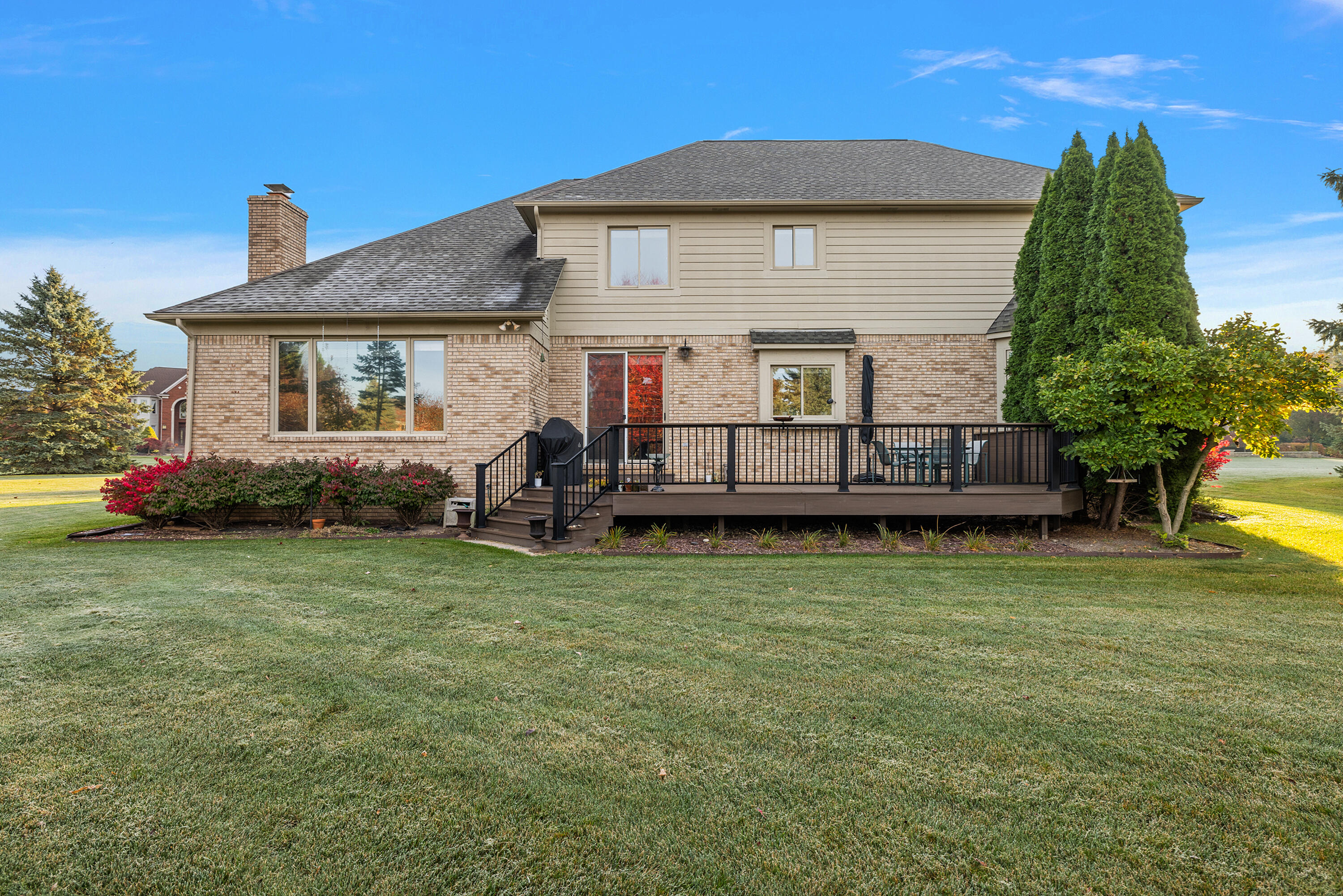 4150 Ridge Side Drive Rochester, MI 48306 - Photo 13 of 61 16-4150 Ridge Side Exterior-14