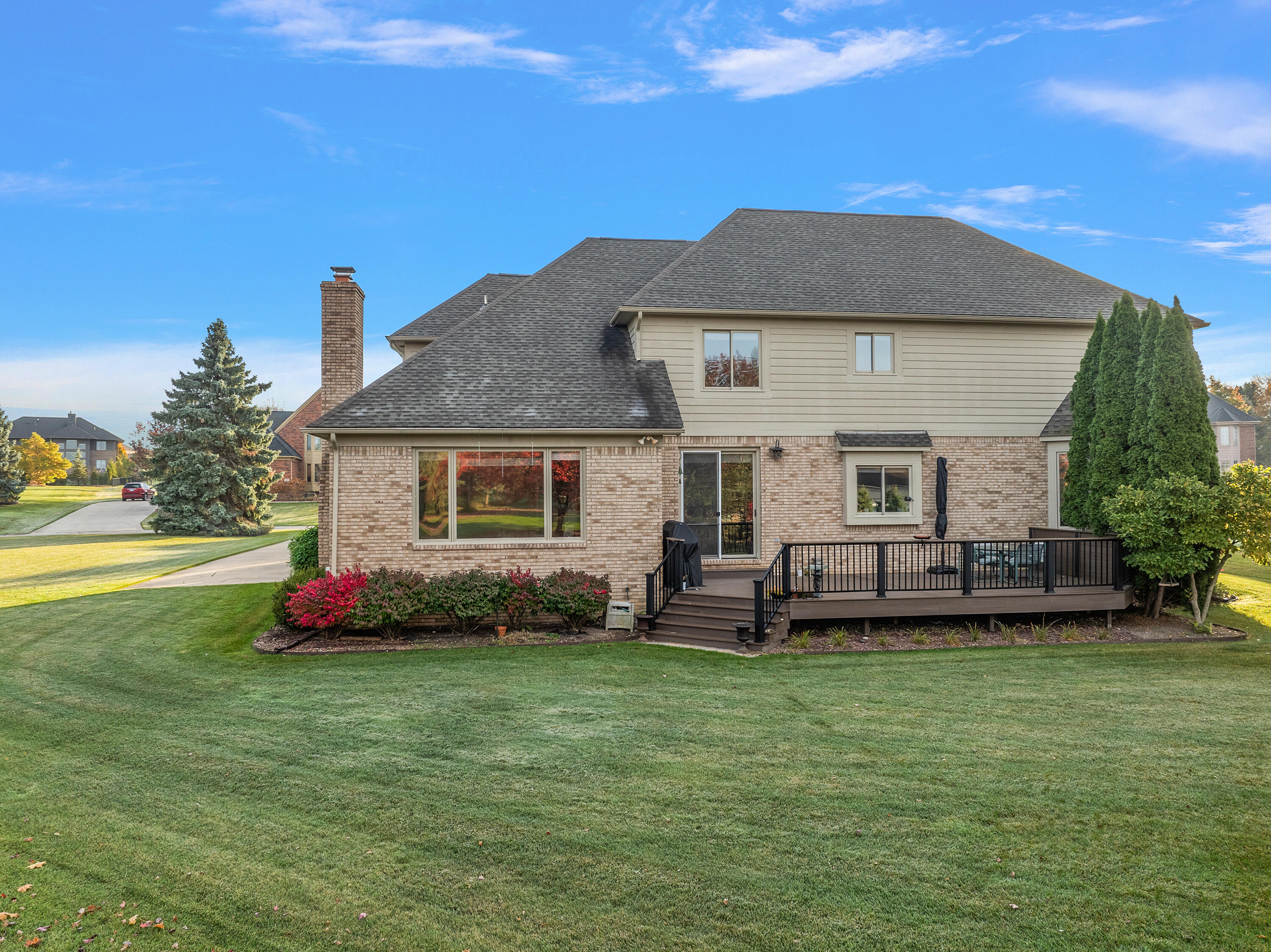 4150 Ridge Side Drive Rochester, MI 48306 - Photo 7 of 61 09-4150 Ridge Side Exterior-7