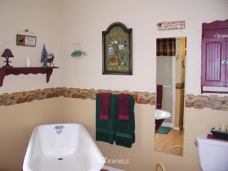13569 Fagerud Road Southeast Olalla, WA 98359 - Photo 12 of 15 Gallery Image 12