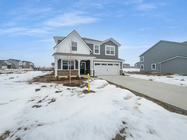 $344,000 | 2415 Fir Drive, Greenfield, IN 46140