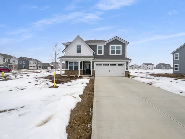 $344,000 | 2415 Fir Drive, Greenfield, IN 46140