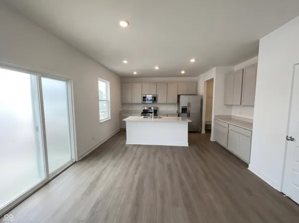 $344,000 | 2415 Fir Drive, Greenfield, IN 46140