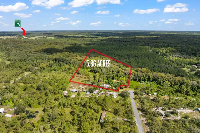 a view of outdoor space and city view