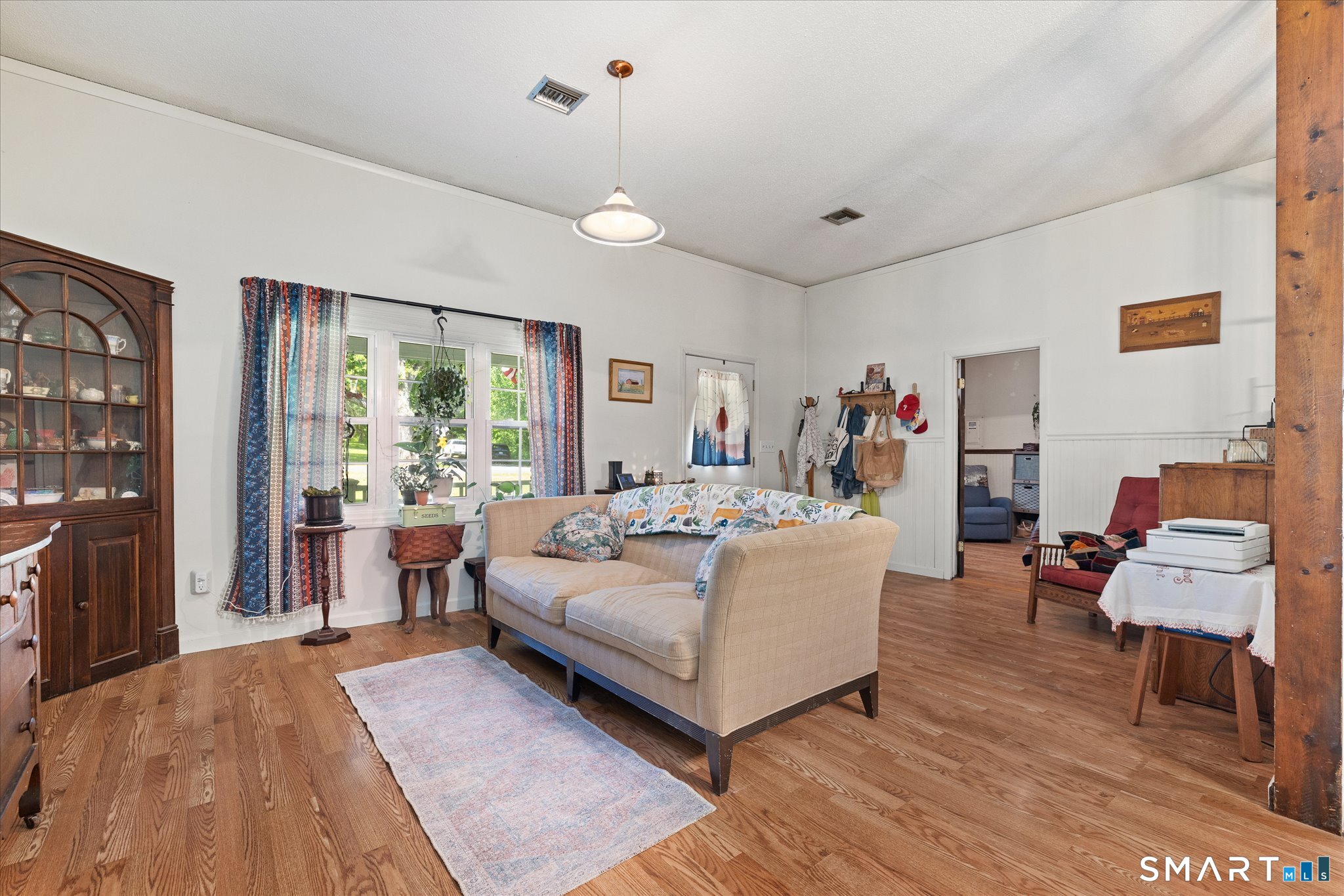 817 Thompson Road Thompson, CT 06277 - Photo 6 of 26