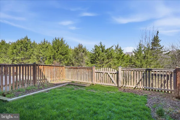 $2,300 | 166 Trout Lily Drive, White Post, VA 22663