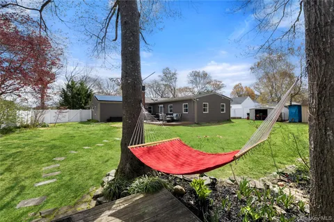 $549,990 | 21 Elkin Drive, Middle Island, NY 11953