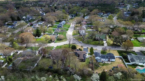 $549,990 | 21 Elkin Drive, Middle Island, NY 11953