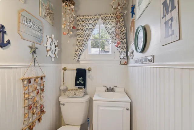 $190,000 | 739 Beverly Park Place, Jackson, MI 49203