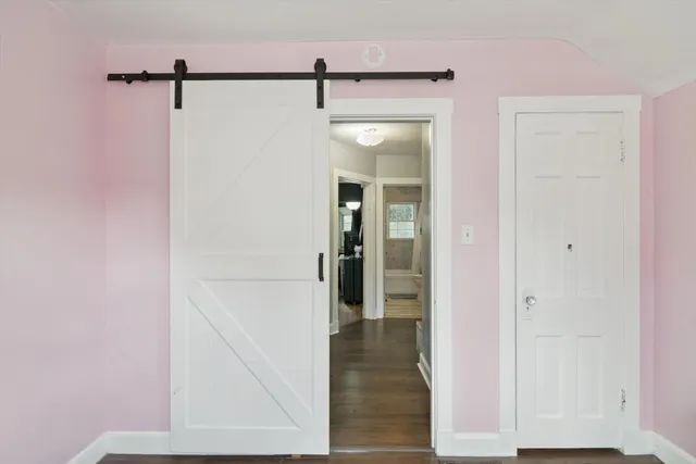 $190,000 | 739 Beverly Park Place, Jackson, MI 49203