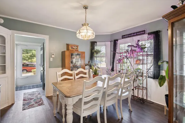 $190,000 | 739 Beverly Park Place, Jackson, MI 49203