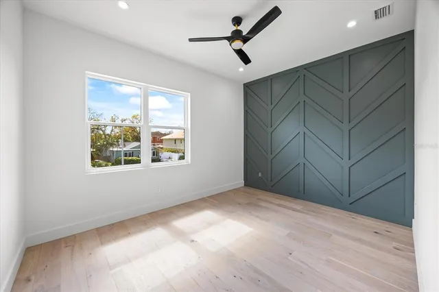 $15,000 | 3601 West Platt Street, Tampa, FL 33609