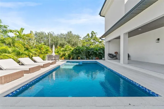 $15,000 | 3601 West Platt Street, Tampa, FL 33609