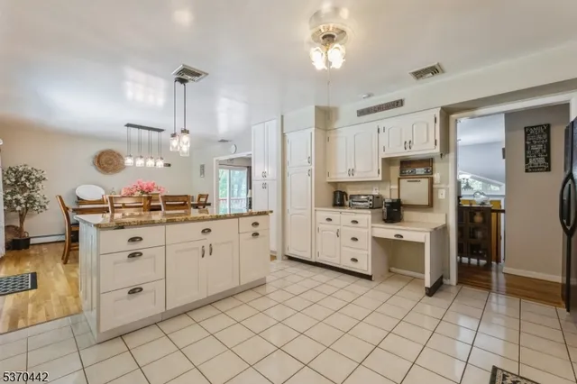 $695,000 | 1858 Highway 23, West Milford, NJ 07480