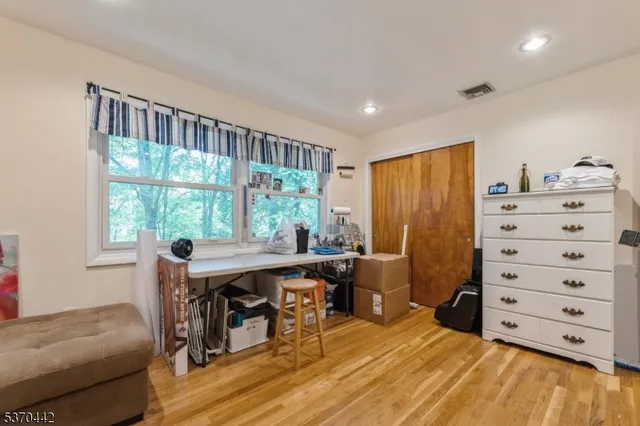 $695,000 | 1858 Highway 23, West Milford, NJ 07480