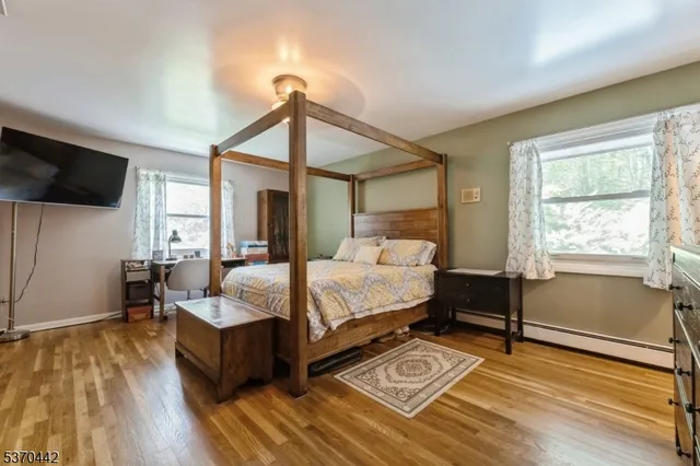 $695,000 | 1858 Highway 23, West Milford, NJ 07480