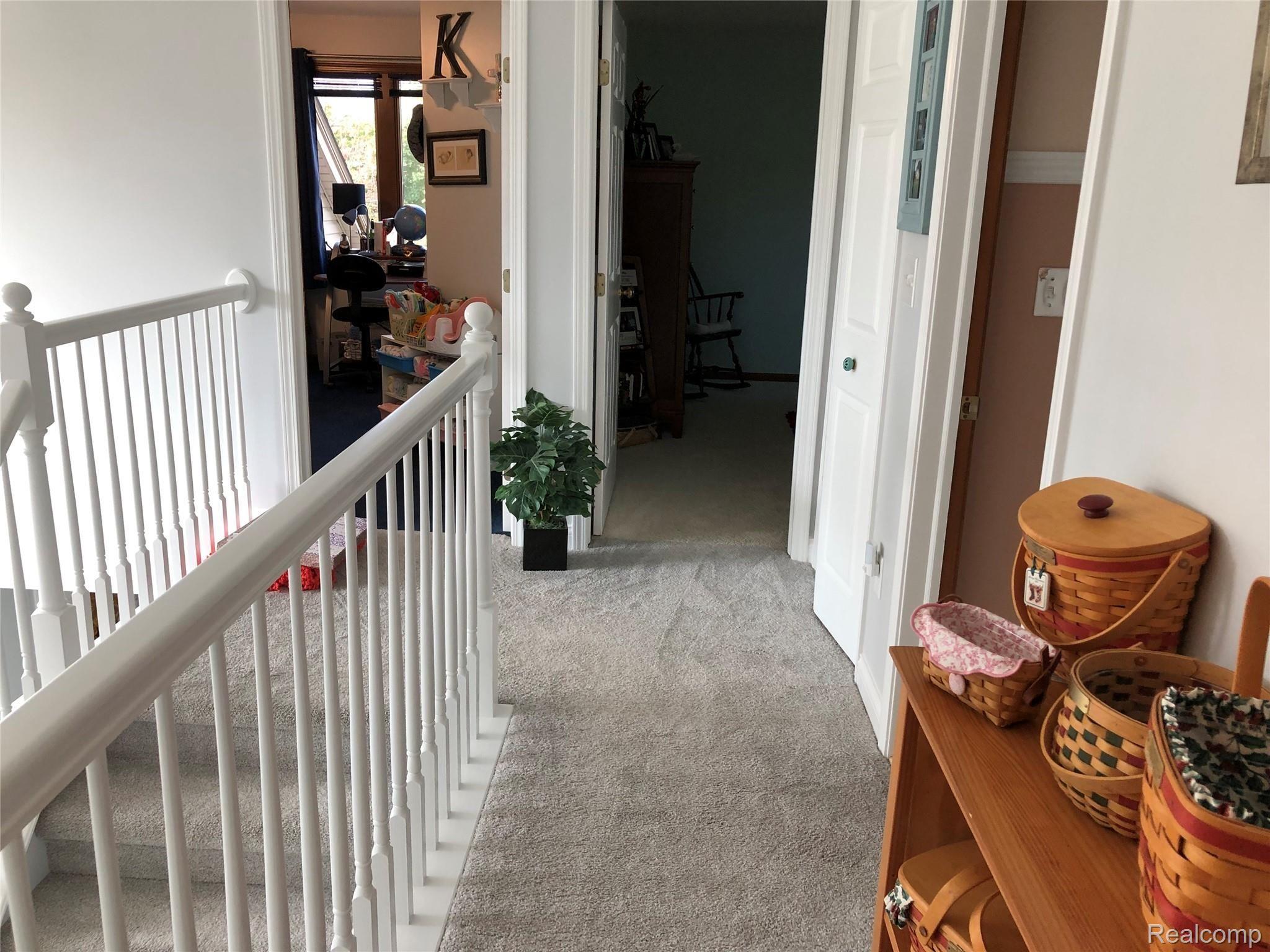 16521 Rosa Lane Southgate, MI 48195 - Photo 30 of 72 7097BBD3-5DD1-4EA8-A31D-CB827F705C66.jpeg