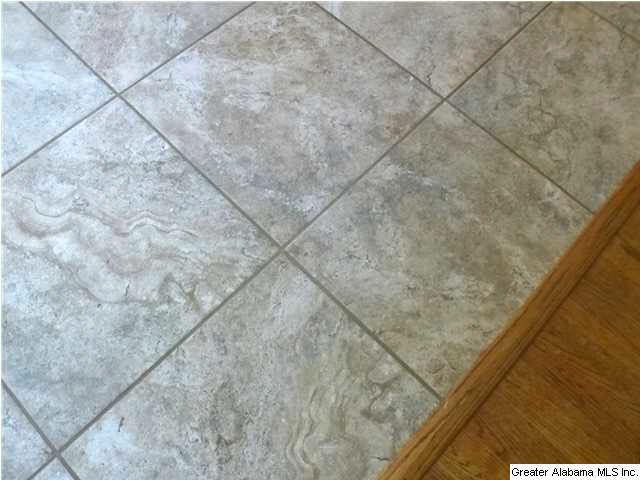 112 Windsor Circle Pelham, AL 35124 - Photo 13 of 32