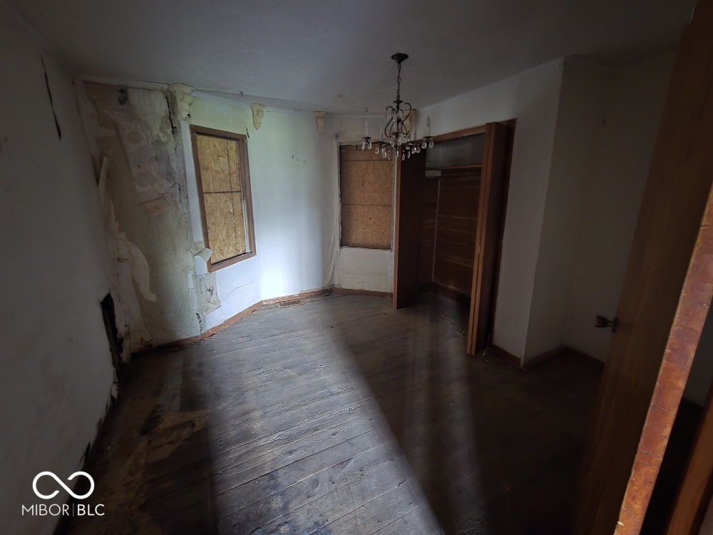 1411 Locust Street Anderson, IN 46016 - Photo 12 of 19