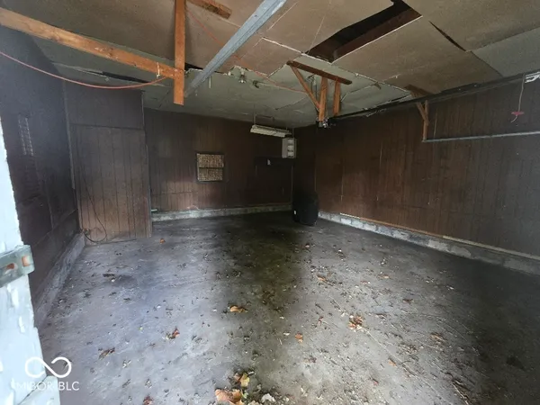 $79,900 | 1411 Locust Street, Anderson, IN 46016