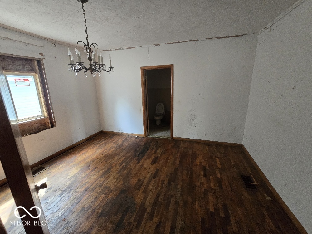 1411 Locust Street Anderson, IN 46016 - Photo 10 of 19